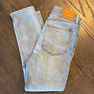 Denim Forum Lola High Rose Jean